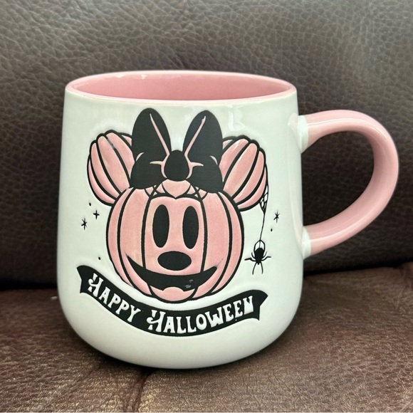 Disney Happy Halloween Minnie Mouse Jack O’Lantern with Spider Mug - Picture 2 of 10